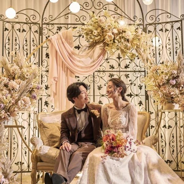 東京駅から車で5分の好立地。珍しい一軒貸切タイプの結婚式場でプライベートウェディングをご提案