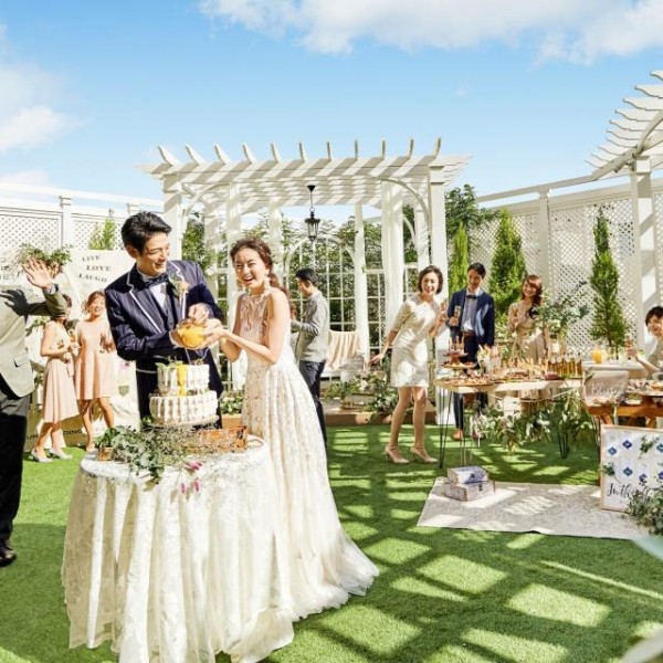 ルーフトップガーデンにてアフターパーティー!