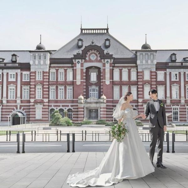 東京駅から車で5分の好立地。珍しい一軒貸切タイプの結婚式場でプライベートウェディングをご提案