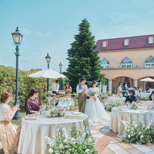 貸切ガーデン付の会場だから、開放的な雰囲気のパーティが叶う|長岡ベルナールの写真(52528188)