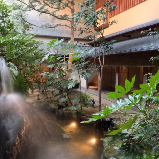 長岡ベルナール