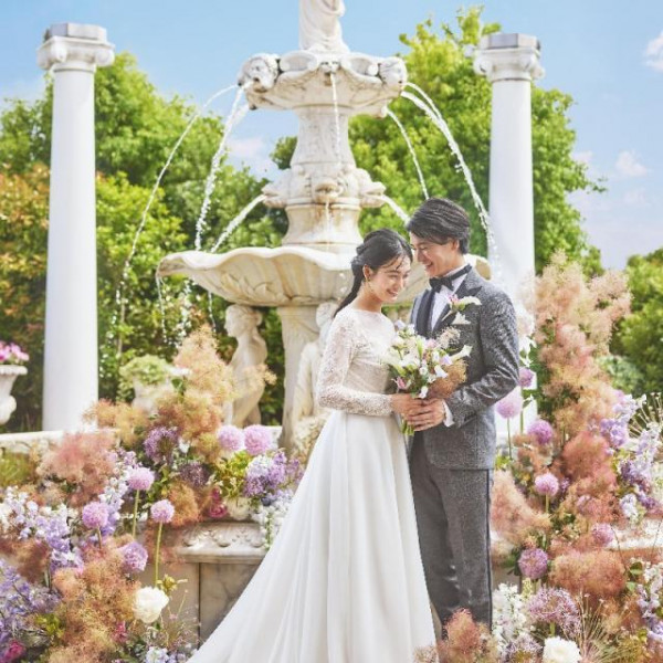 非日常空間が広がる館内ガーデン