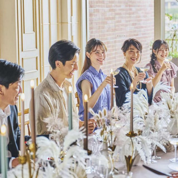 シェフ自慢のお食事で和気あいあいとしたお時間に