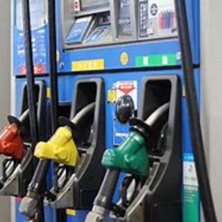 【土曜日だけの限定特典!!】給油チケット3,000円分プレゼント