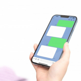 「結婚式する?しない?」からでもOK!LINEで気軽に相談