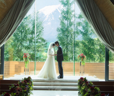 富士山を見て育った新郎新婦様だからこそ、この景色に誓いを立てる大切さがわかる