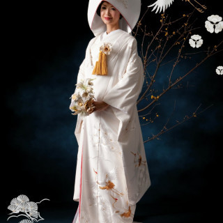 伝統的な神前式もハイランドリゾートでは執り行えます。白無垢で、品のある花嫁を演出いたします。