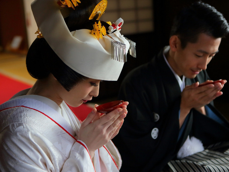 館内神前式や神社式、史跡での和婚。日本ならではの美しい挙式。