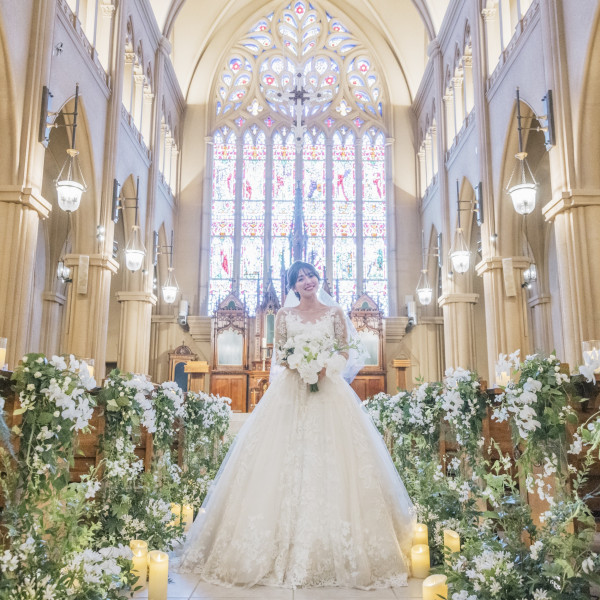 ロイヤル セント ヨークの結婚式｜特徴と口コミをチェック