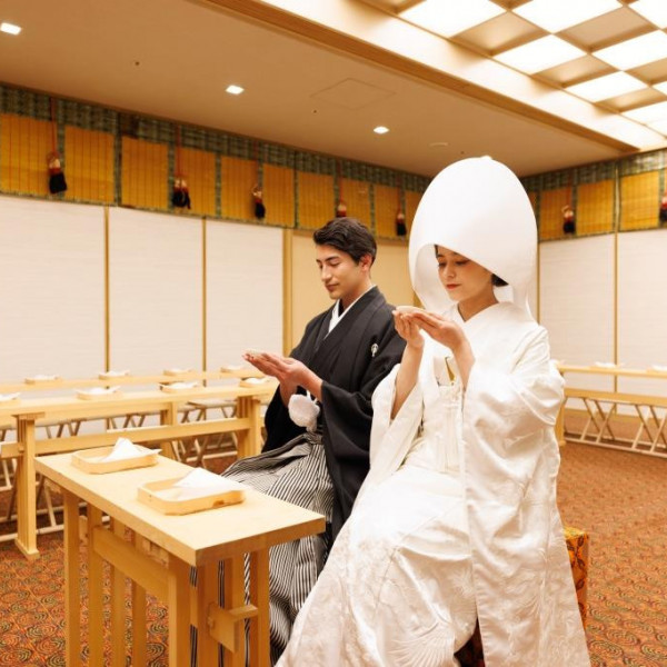 館内神前挙式にも変更可
※別途差額が発生いたします