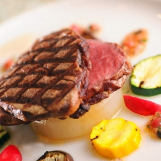 【クチコミ人気No.1】本番仕様♪和牛×オマール海老の贅沢試食フェア