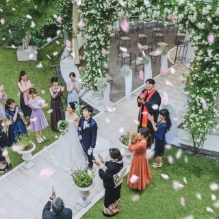 見学初心者さん向け【ドレス試着付き】豪華試食&挙式体験フェア