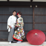 八尾には日本家屋が並び和装での前撮り撮影は情緒溢れステキな写真を残す事ができます!
