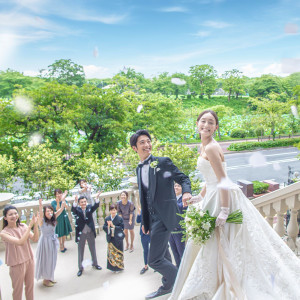 季節ごとに変化する舞鶴公園の景色。春には一面の桜・秋には紅葉。「ここらかの景色が本当に素敵だった」と口コミでも大好評|赤坂ル・アンジェ教会の写真(41500140)