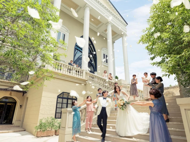 教会＆料理口コミ1位記念【130万優待×ドレス半額×前撮りプレゼント】
