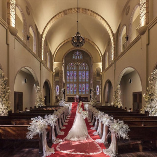 【見学当日申込限定】大聖堂／チャペルでの挙式料を全額プレゼント