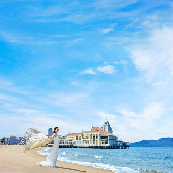 今なら「会場使用料」と「卓上装花」を全額プレゼント！