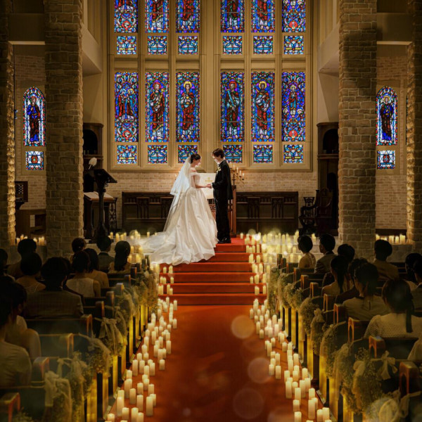 ＼*式場見学1軒目限定*／
ウエディングドレス1着330,000円分プレゼント！