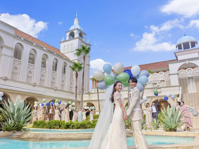 【海に囲まれた絶景Viewを独占!】海チャペル×大聖堂×3万試食