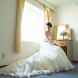 船内控室にも大きい窓があるのでお色直し中でも景色をご覧いただけます。