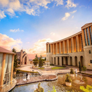 《24時間WEB受付中》フェア予約|資料請求|お問合せ