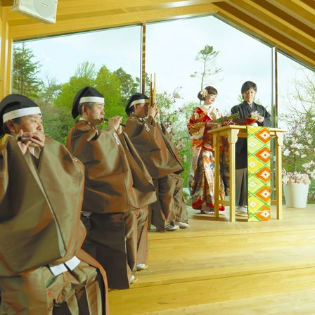 和の人前式では雅楽の演奏などもお手伝い。和風の挙式生演奏では二胡演奏や琴演奏なども・・・＊雅楽については別途料金発生いたします＊|エルムガーデンの写真(429908)