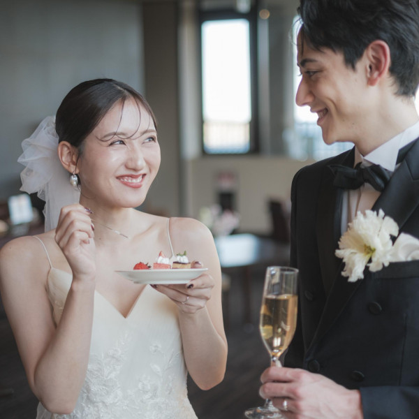 カジュアルな雰囲気だからこそ、ゲストと一緒に楽しく、おいしく、しっかり食事を食べちゃいます！|浄土ヶ浜パークホテルの写真(58235566)