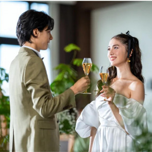 ふたりもゲストと一緒に楽しんで。コーヒーや紅茶だけではなく、お酒に合うデザートも用意|LEBAPIREO（レガピオーレ）の写真(55823255)