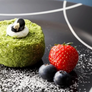 15種類のデザートビュッフェはレガピオーレだからできる楽しい演出の一つに。