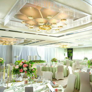 自然光が入る明るいバンケット【真珠】|ホテル日航姫路の写真(54770661)