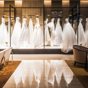 【県下No1★】東京でも人気のドレスショップと提携！