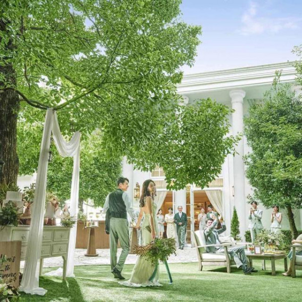 公式HPからのご予約でカタログギフトプレゼント