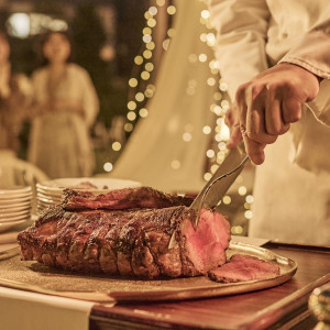 ナイトならではのロマンチックな演出|アーカンジェル迎賓館（仙台）/テイクアンドギヴ・ニーズウェディングの写真(54739373)