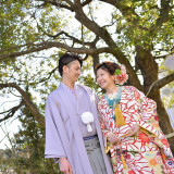 やっぱり着たい憧れの和装も、優しい色合いでお洒落な雰囲気