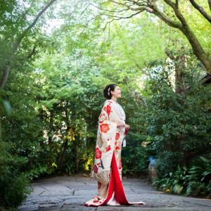 美しい庭園や和と洋が融合する邸宅内はどこを切り取っても印象的。花嫁姿が映えるフォトスポットも沢山|THE SODOH HIGASHIYAMA KYOTO（ザ ソウドウ 東山 京都）の写真(5277621)