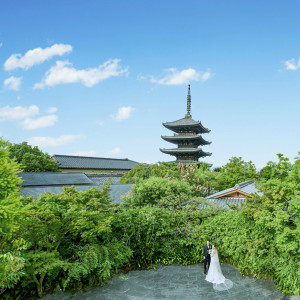 京都駅から車で10分
東山の絶景と1700坪のガーデンに包まれた貸切邸宅|THE SODOH HIGASHIYAMA KYOTO（ザ ソウドウ 東山 京都）の写真(35209490)