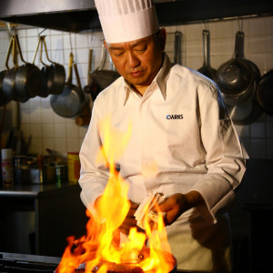 老若男女問わず大人気の肉料理。ミディアムレアに焼き上げたメインはゲストからも人気の一品。|オークスカナルパークホテル富山の写真(16378326)