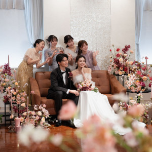 一軒家貸切で"ゲストとの過ごし方"を自由に創り上げられるからこそ、唯一無二のウエディングが叶う|北山ル・アンジェ教会の写真(55435931)