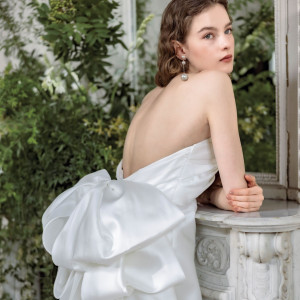 日本人の体型に合わせて細かい基準を設け、綺麗にお召しいただくデザインを追求した上質なドレスをご用意|北山ル・アンジェ教会の写真(55435997)