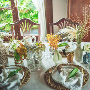 円卓・流しテーブル・縦横向き等自由にレイアウトできるのも魅力|北山ル・アンジェ教会の写真(55435936)