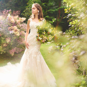 毎年ニューヨークで行われるブライダルウィークで買い付けるインポートドレスも充実|北山ル・アンジェ教会の写真(55436000)