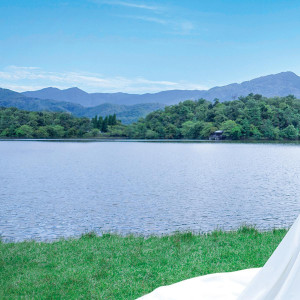 京都・北山の自然豊かなロケーションで、ふたりのオリジナルウエディングを|アイネスヴィラノッツェ宝ヶ池（クラウディアホールディングスグループ）の写真(56682667)