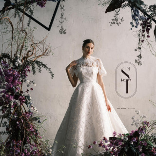 生地やレースにもこだわりたい