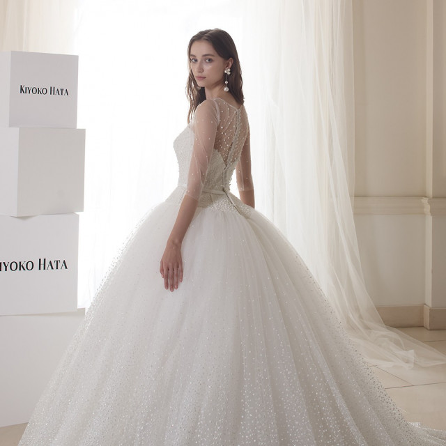 ウェディングドレス・衣装｜アイネスヴィラノッツェ宝ヶ池