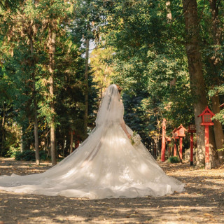 チュールドレス×神社洋も和も楽しめるロケーション！