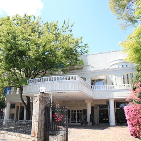 宮の森迎賓館 ティアラグリーンパレス 外観全景|冠稲荷神社 宮の森迎賓館 ティアラグリーンパレスの写真(267790)
