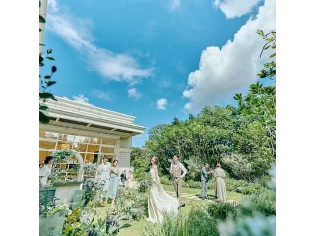 \披露宴会場がNewOPEN/木の温もり溢れる披露宴会場が新たに誕生!