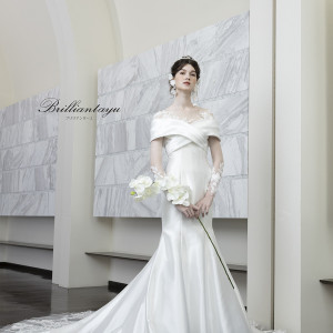 クラシカルなスレンダーライン|ウエディングパルコ アルジェントの写真(53307673)