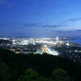 宝石をちりばめたような夜景は必見