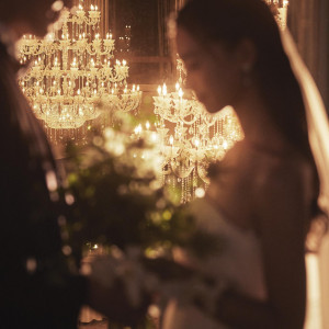 きらめく光の中で、想いを交わす瞬間|ザ・ロイヤルダイナスティ大宮（THE ROYAL DYNASTY OMIYA）の写真(56656470)